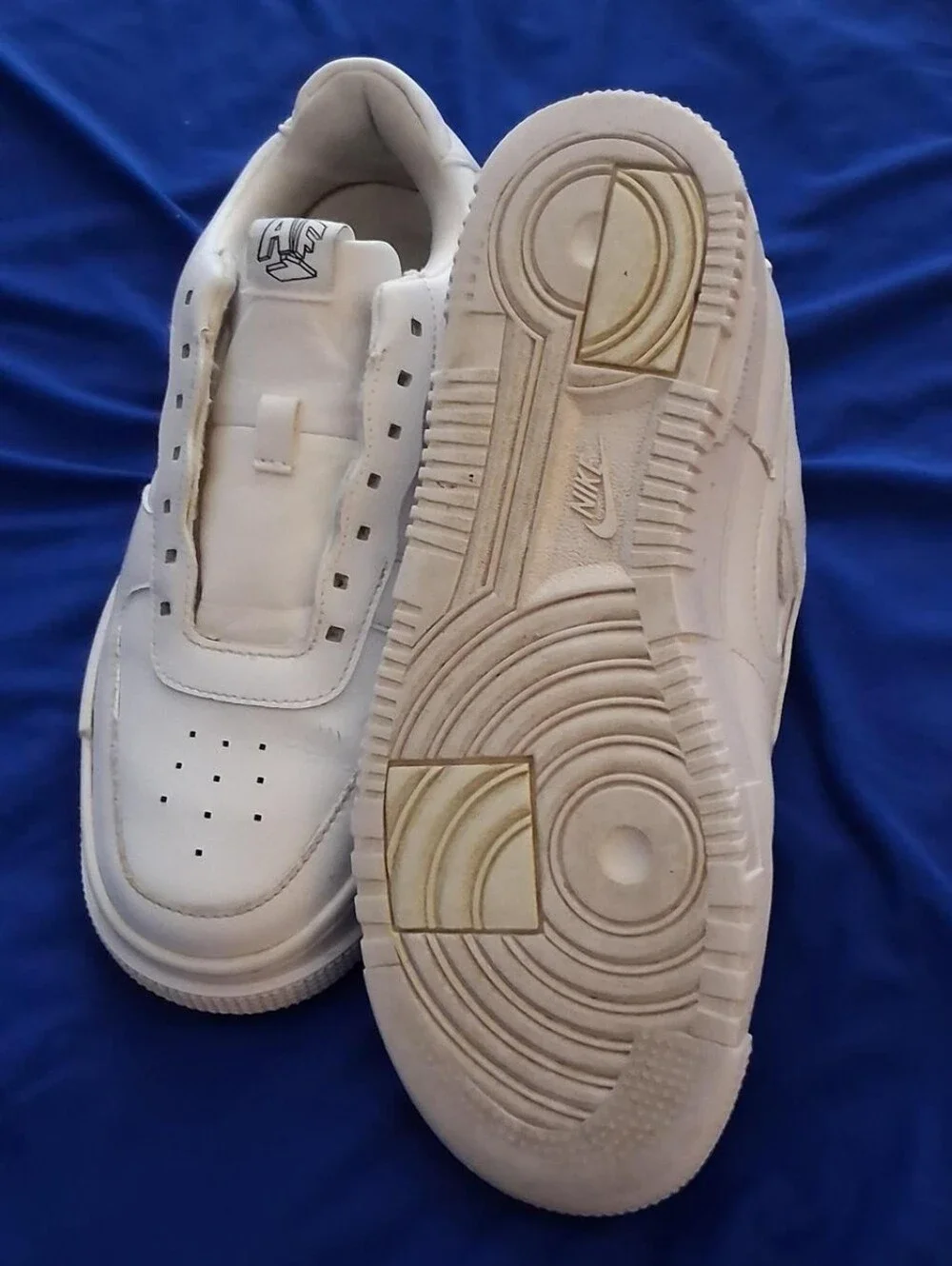 Men's White Leather Low-Top Sneakers